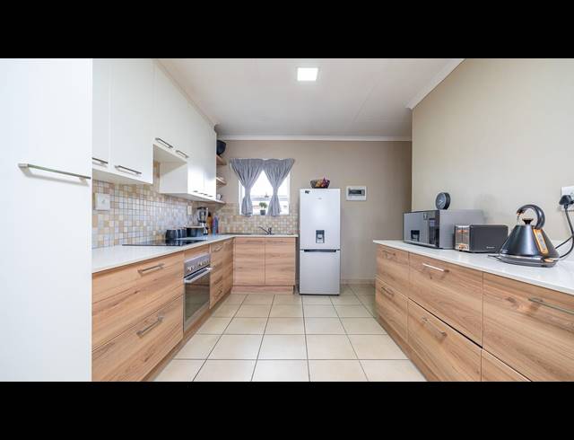 2 BEDROOM APARTMENT FOR SALE IN MONTANA